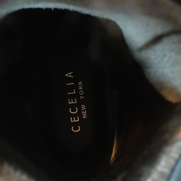 Cecelia New York Trekker Navy Boots Sz 7 - Picture 14 of 15